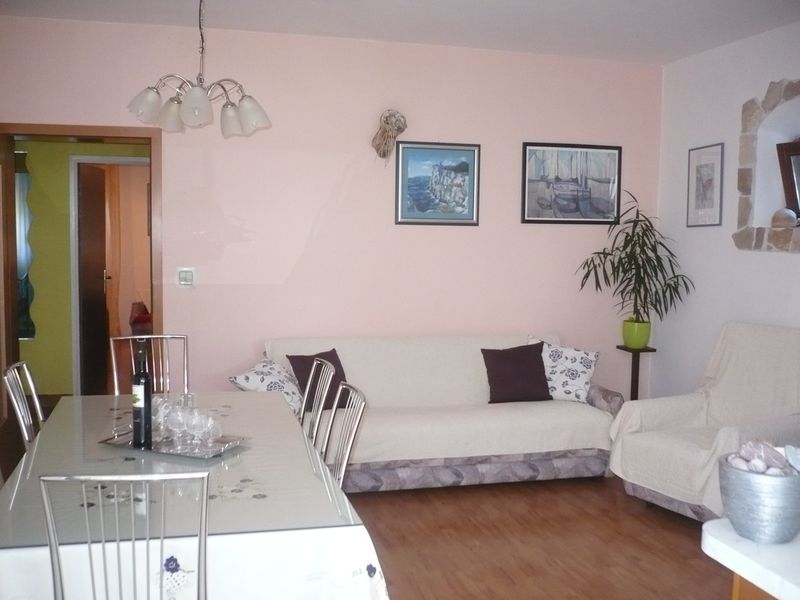 23931118-Ferienwohnung-4-Okrug Donji-800x600-1