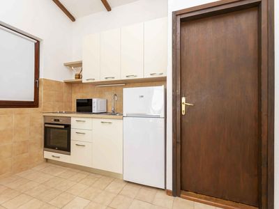 Ferienwohnung für 4 Personen (34 m²) in Okrug Donji 10/10