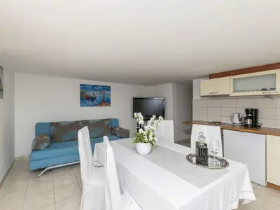 Ferienwohnung für 4 Personen (50 m²) in Okrug Donji 9/10