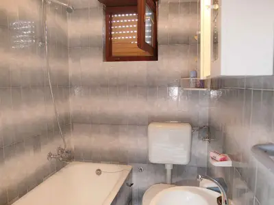 Ferienwohnung für 3 Personen (30 m²) in Okrug Donji 10/10