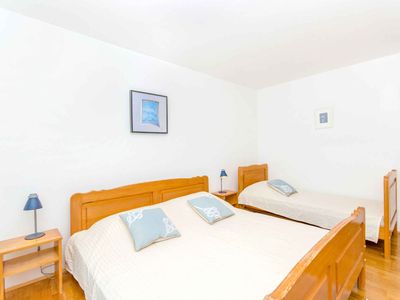 Ferienwohnung für 3 Personen (42 m²) in Okrug Gornji 10/10