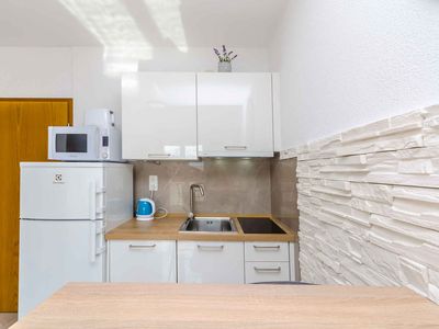 Ferienwohnung für 3 Personen (27 m²) in Okrug Gornji 7/10