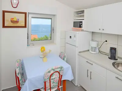 Ferienwohnung für 4 Personen (40 m²) in Okrug Gornji 6/10