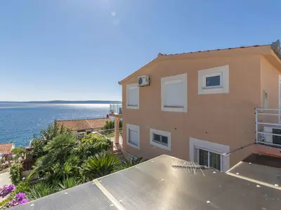 Ferienwohnung für 5 Personen (50 m²) in Okrug Gornji 2/10