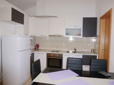 Ferienwohnung für 6 Personen (50 m²) in Okrug Gornji 7/10