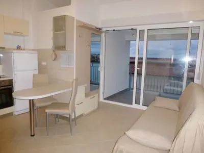 Ferienwohnung für 4 Personen (30 m²) in Okrug Gornji 4/10