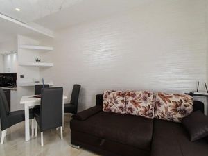 23588613-Ferienwohnung-4-Okrug Gornji-300x225-4