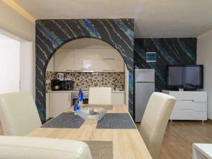 Ferienwohnung für 6 Personen (60 m&sup2;) in Okrug Gornji