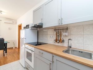 Ferienwohnung für 4 Personen (50 m²) in Okrug Gornji