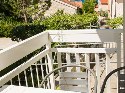 Ferienwohnung für 3 Personen (47 m²) in Okrug Gornji 7/10