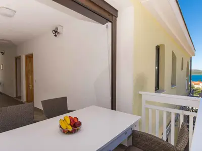 Ferienwohnung für 3 Personen (47 m²) in Okrug Gornji 6/10