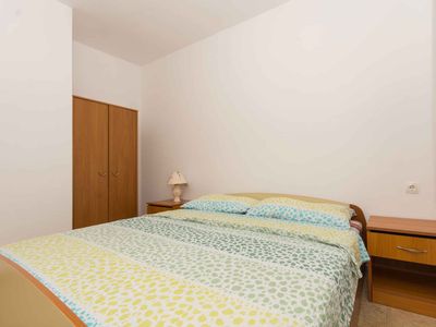 Ferienwohnung für 4 Personen (47 m²) in Okrug Gornji 9/10