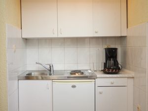 18323872-Ferienwohnung-2-Okrug Gornji-300x225-2