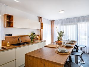 23675141-Ferienwohnung-4-Okrug Gornji-300x225-3