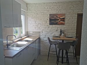 23932668-Ferienwohnung-2-Okrug Gornji-300x225-2