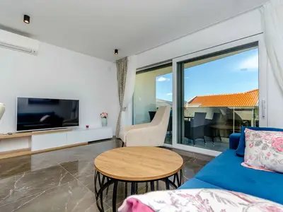 Ferienwohnung für 6 Personen (70 m²) in Okrug Gornji 10/10