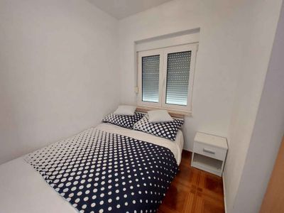 Ferienwohnung für 2 Personen (24 m²) in Okrug Gornji 10/10