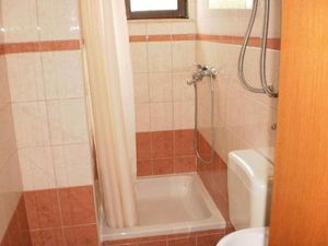 24031994-Ferienwohnung-4-Okrug Gornji-300x225-4