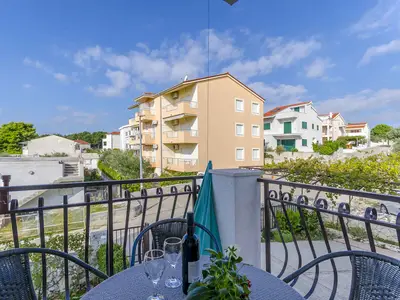 Ferienwohnung für 4 Personen (30 m²) in Okrug Gornji 2/10