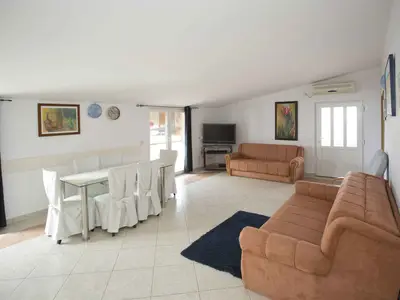 Ferienwohnung für 6 Personen (70 m²) in Okrug Gornji 9/10