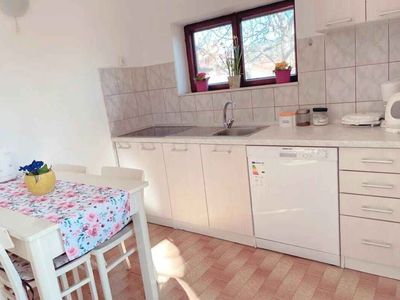 Ferienwohnung für 4 Personen (50 m²) in Okrug Gornji 8/10