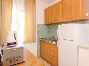 24057985-Ferienwohnung-4-Okrug Gornji-300x225-2