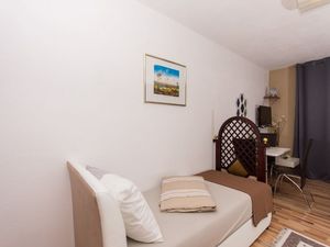 Ferienwohnung für 3 Personen (25 m&sup2;) in Okrug Gornji