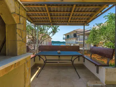 Ferienwohnung für 2 Personen (32 m²) in Okrug Gornji 6/10