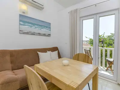 Ferienwohnung für 2 Personen (30 m²) in Okrug Gornji 9/10