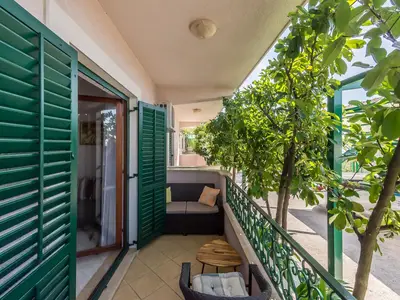 Ferienwohnung für 4 Personen (45 m²) in Okrug Gornji 2/10