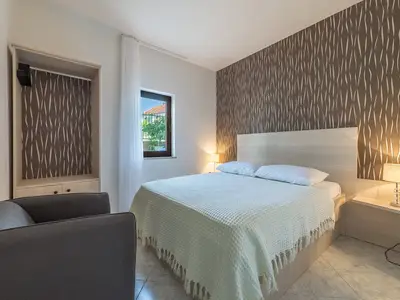Ferienwohnung für 4 Personen (45 m²) in Okrug Gornji 5/10