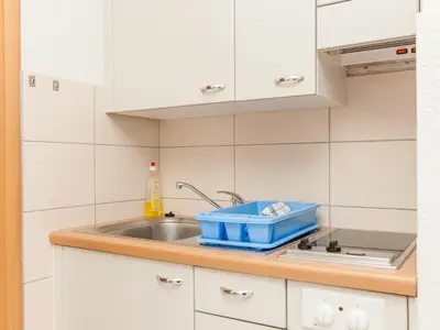 Ferienwohnung für 2 Personen (30 m²) in Okrug Gornji 8/10