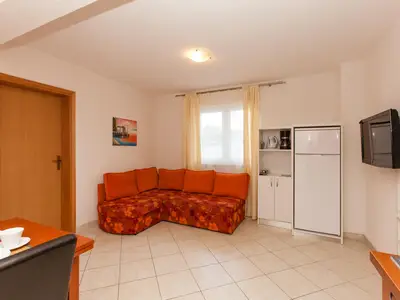 Ferienwohnung für 5 Personen (60 m²) in Okrug Gornji 6/10