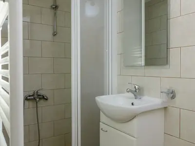 Ferienwohnung für 2 Personen (33 m²) in Okrug Gornji 9/10