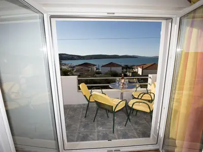Ferienwohnung für 4 Personen (100 m²) in Okrug Gornji 2/10