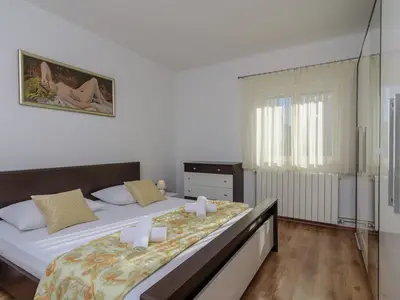 Ferienwohnung für 4 Personen (100 m²) in Okrug Gornji 10/10