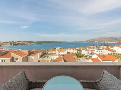Ferienwohnung für 4 Personen (50 m²) in Okrug Gornji 8/10