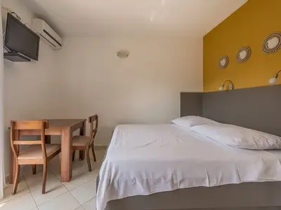 Ferienwohnung für 2 Personen (32 m²) in Okrug Gornji 10/10