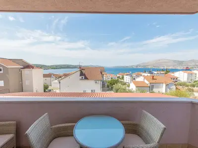 Ferienwohnung für 4 Personen (45 m²) in Okrug Gornji 1/10