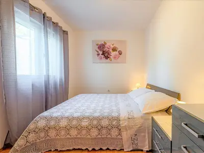 Ferienwohnung für 4 Personen (60 m²) in Okrug Gornji 7/10