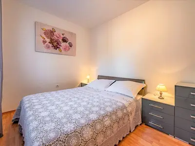 Ferienwohnung für 4 Personen (60 m²) in Okrug Gornji 10/10