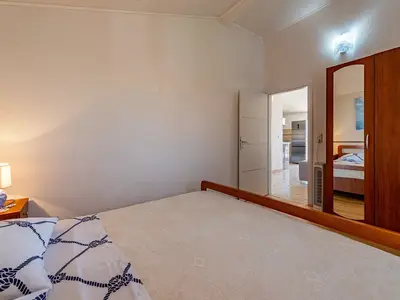 Ferienwohnung für 4 Personen (60 m²) in Okrug Gornji 9/10