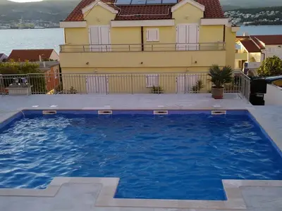 Ferienwohnung für 4 Personen (40 m²) in Okrug Gornji 2/10