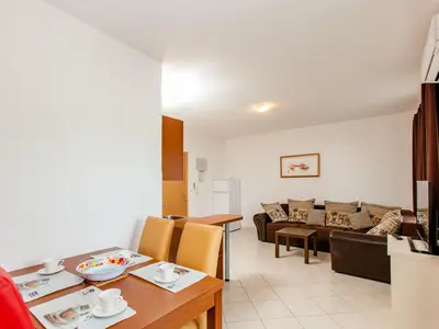 Ferienwohnung für 4 Personen (40 m²) in Okrug Gornji 6/10