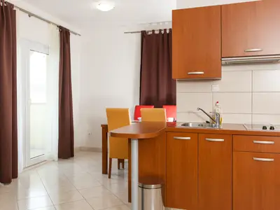 Ferienwohnung für 4 Personen (40 m²) in Okrug Gornji 7/10