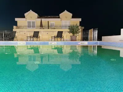 Ferienwohnung für 4 Personen (50 m²) in Okrug Gornji 1/10