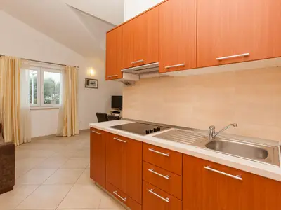 Ferienwohnung für 4 Personen (50 m²) in Okrug Gornji 5/10