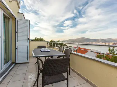 Ferienwohnung für 6 Personen (100 m²) in Okrug Gornji 10/10