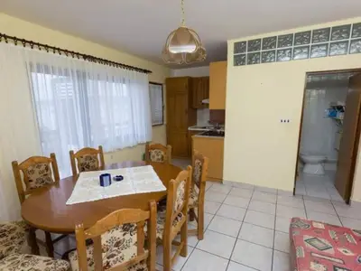 DiningRoom