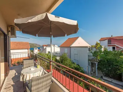 Ferienwohnung für 3 Personen (35 m²) in Okrug Gornji 7/10